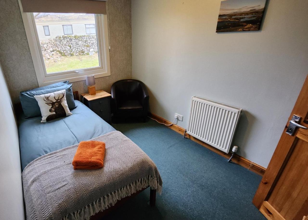 Inchnadamph Explorers Lodge Экстерьер фото