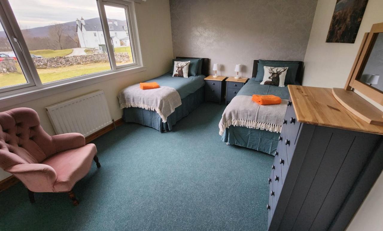 Inchnadamph Explorers Lodge Экстерьер фото