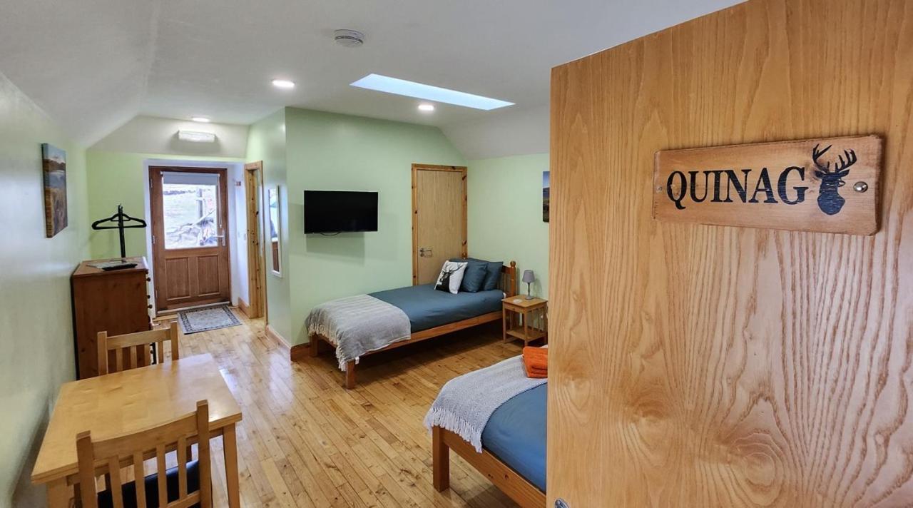 Inchnadamph Explorers Lodge Экстерьер фото