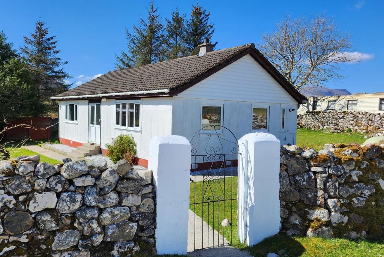 Inchnadamph Explorers Lodge Экстерьер фото